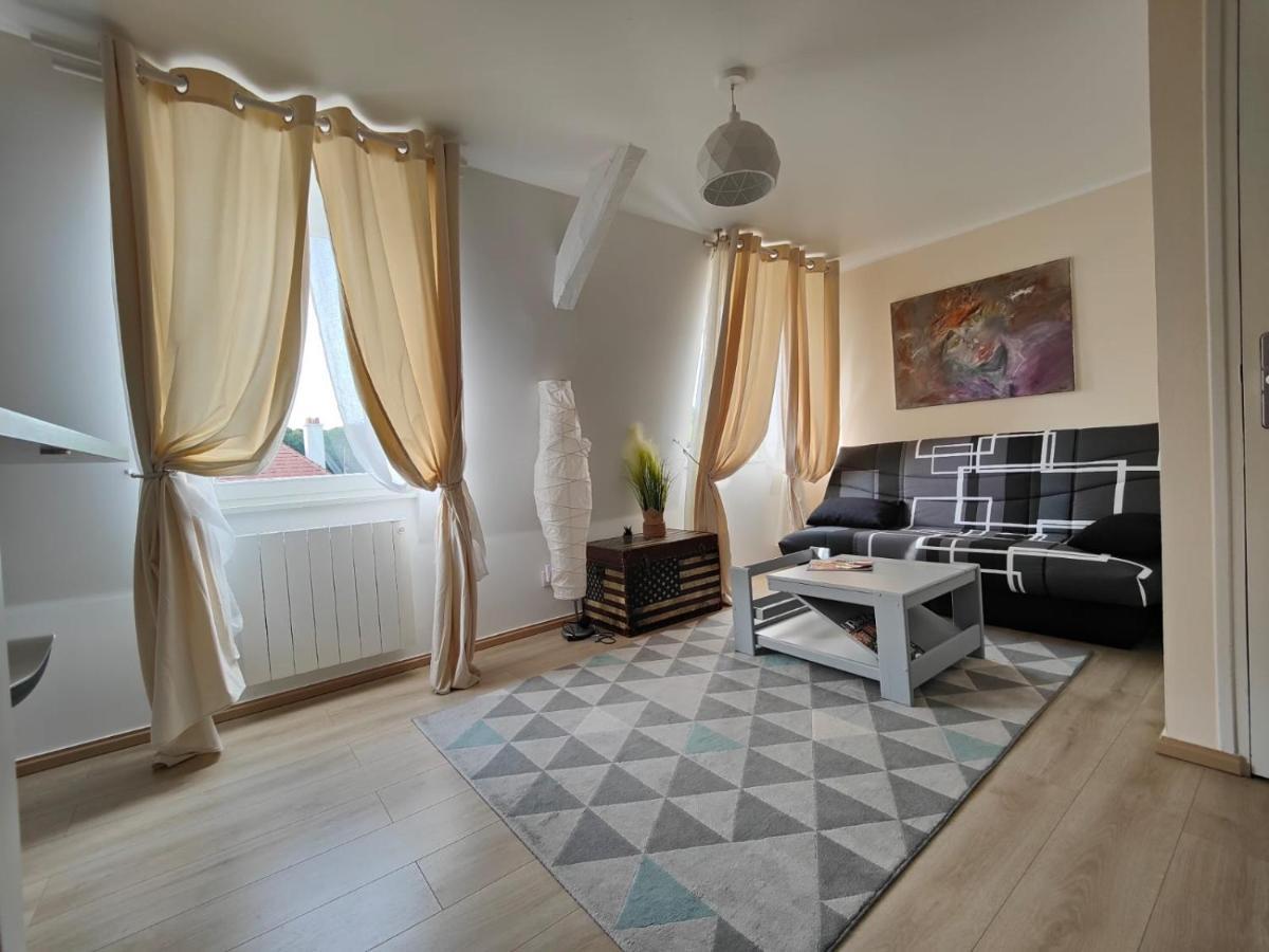 Appartement En Residence Жизор Екстериор снимка