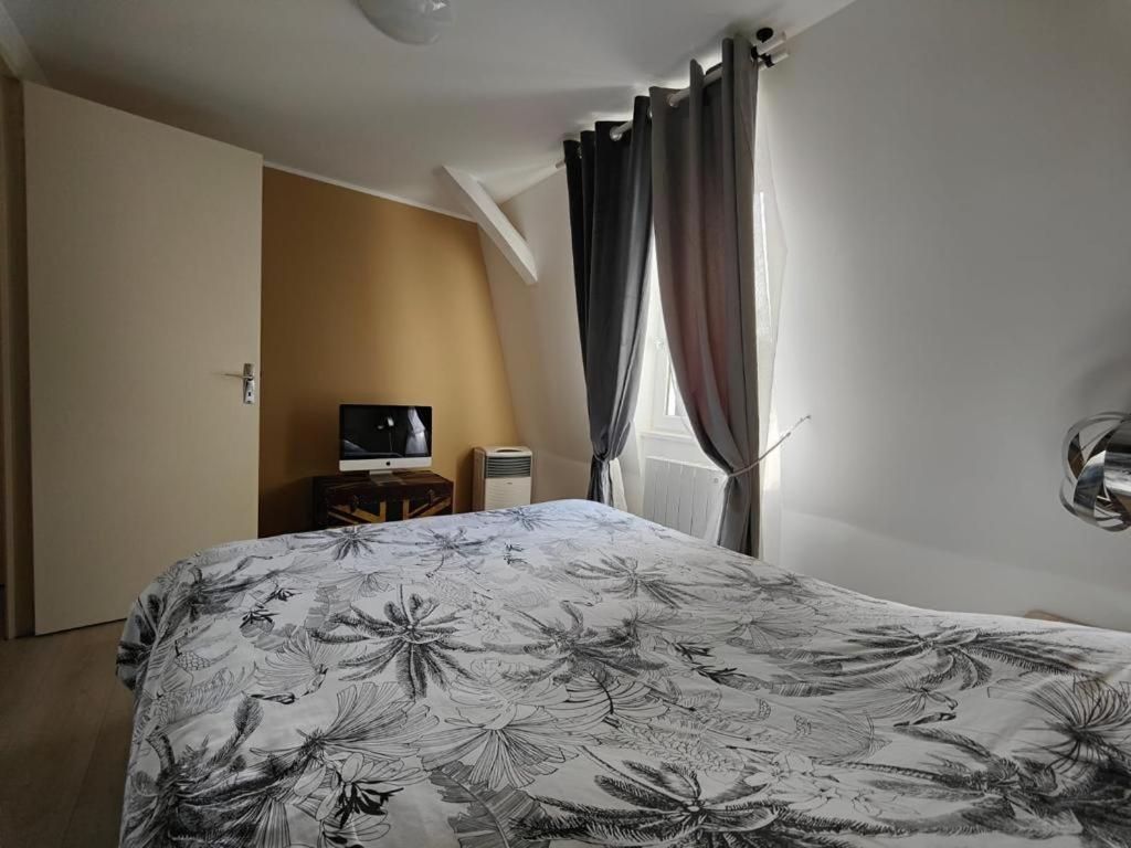 Appartement En Residence Жизор Екстериор снимка
